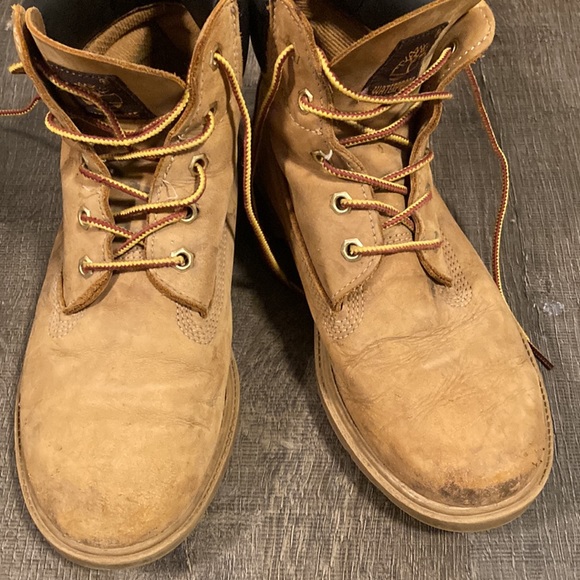 Timberland Boots - Picture 2 of 6